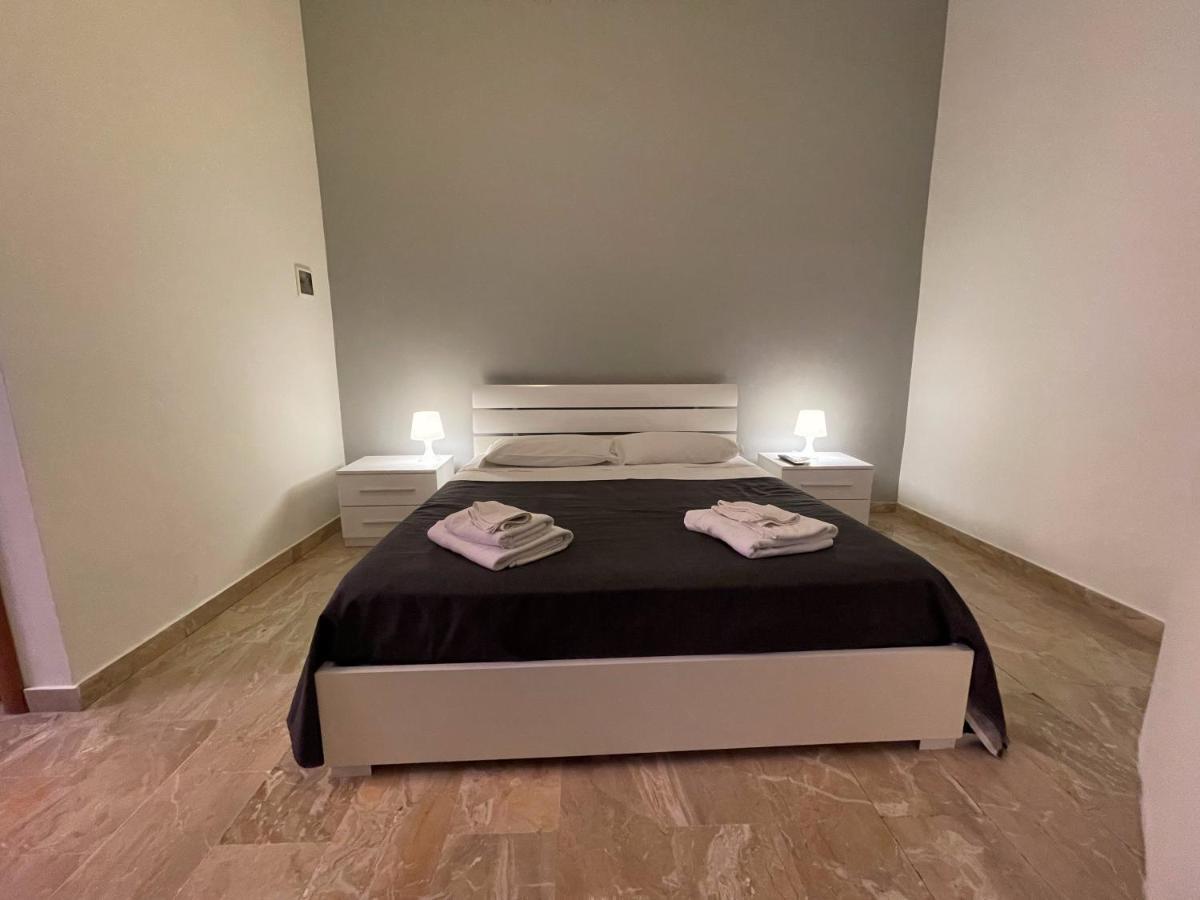 Sleepy Max Hotel Roma Exterior foto